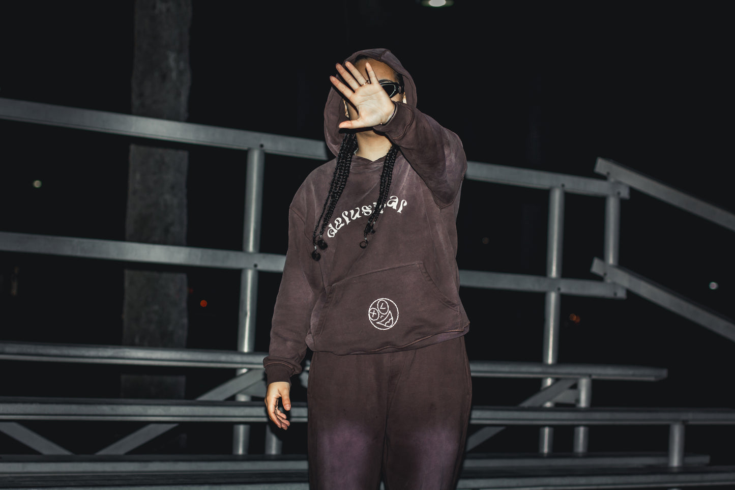 delulu • hoodie